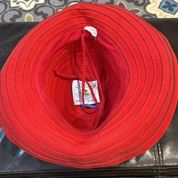 Wallaroo Hat Company, breton style. Sun blocker fabric. Wide brim, adj headband - Picture 8 of 9